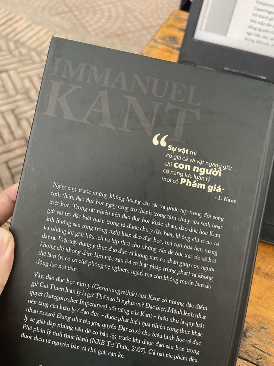 (Bìa cứng) ĐẶT CƠ SỞ CHO SIÊU HÌNH HỌC VỀ ĐỨC LÝ – Immanuel Kant – Bùi Văn Nam Sơn – Nguyễn Trung Hậu dịch - TrustBooks - NXB Hồng Đức