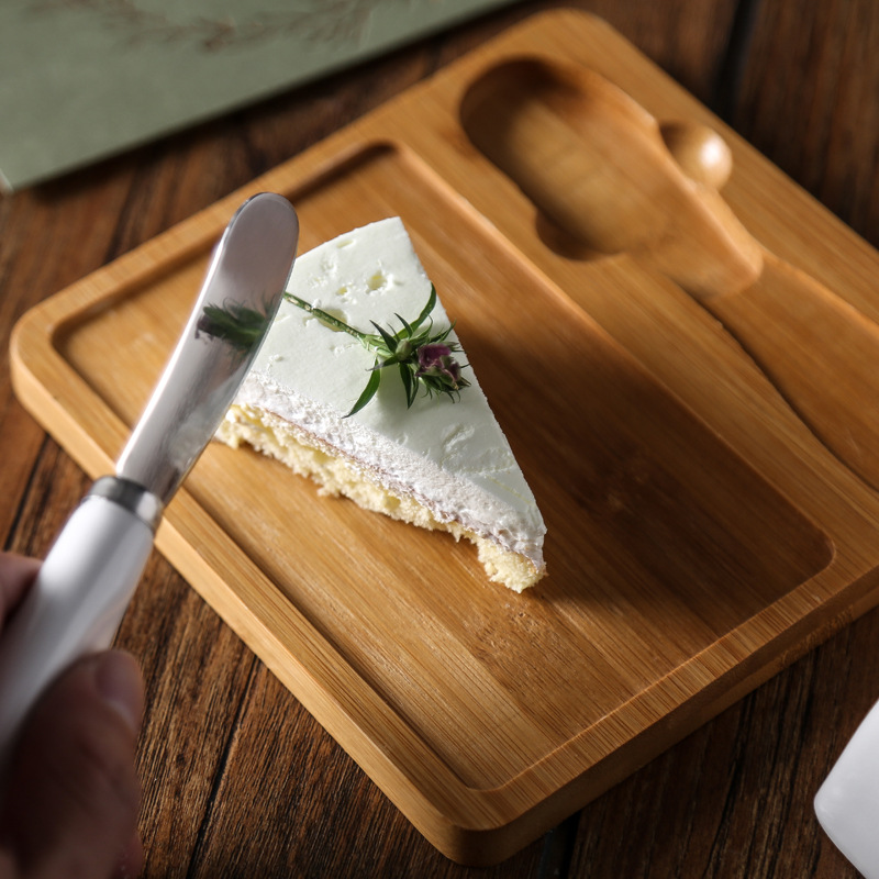 Bộ Khay bánh Cheese bằng gỗ kèm dao &amp; nắp trắng sứ cao cấp