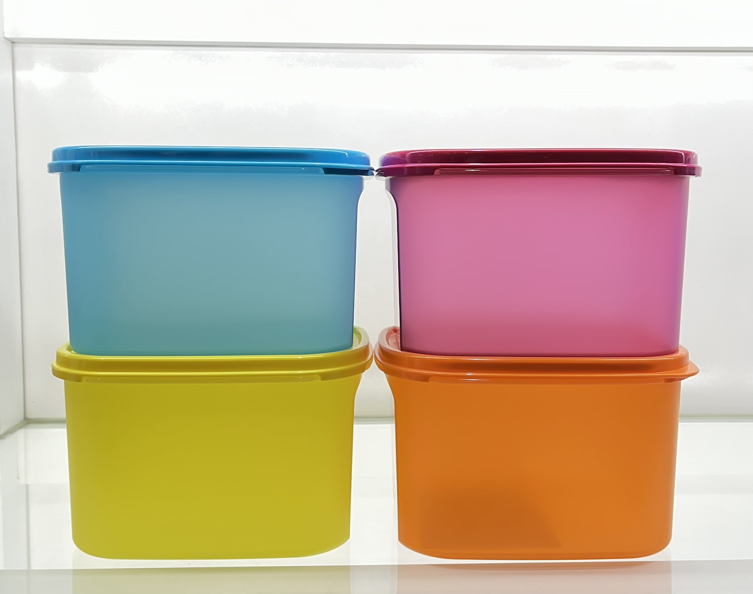 Set 4 hộp Tupperware Colorful Rectangular 1.9L
