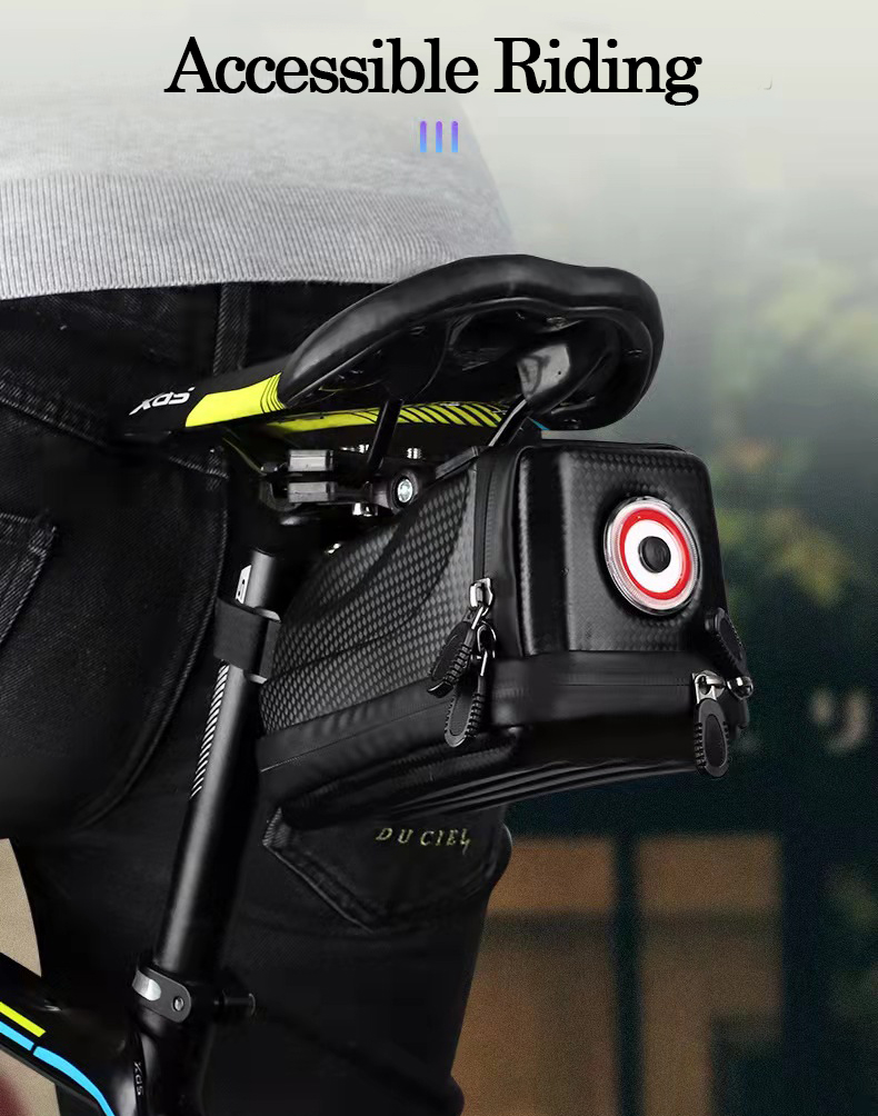 Túi yên sau xe đạp vỏ cứng có đèn hậu không thấm nước