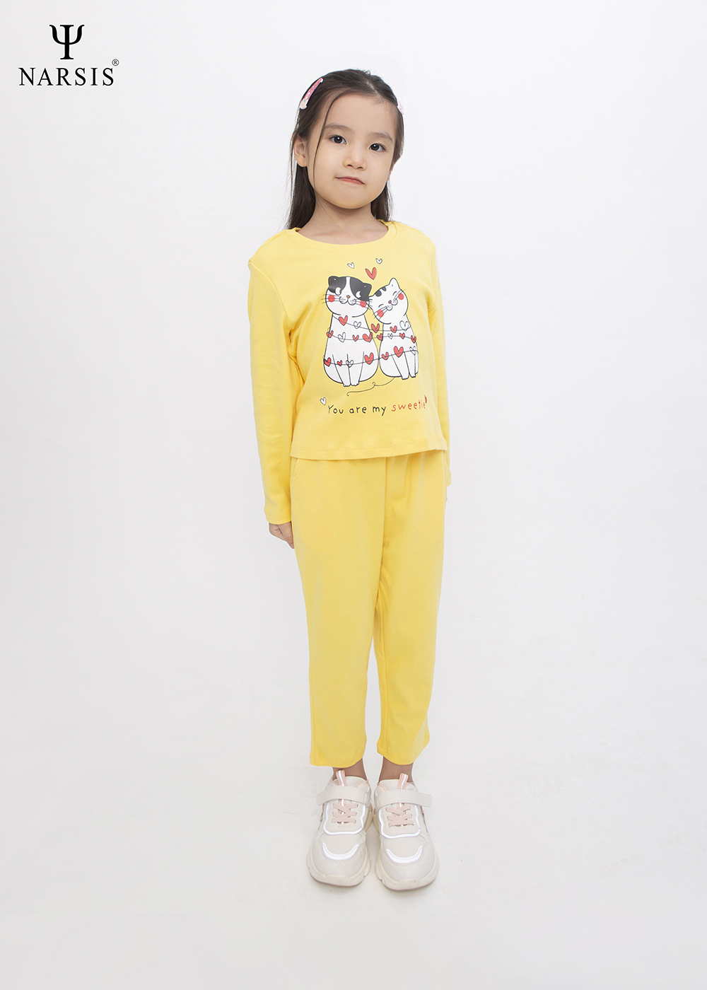 Bộ thu đông bé gái Narsis KM0026 màu vàng chất Cotton (cho bé từ 4-8 tuổi