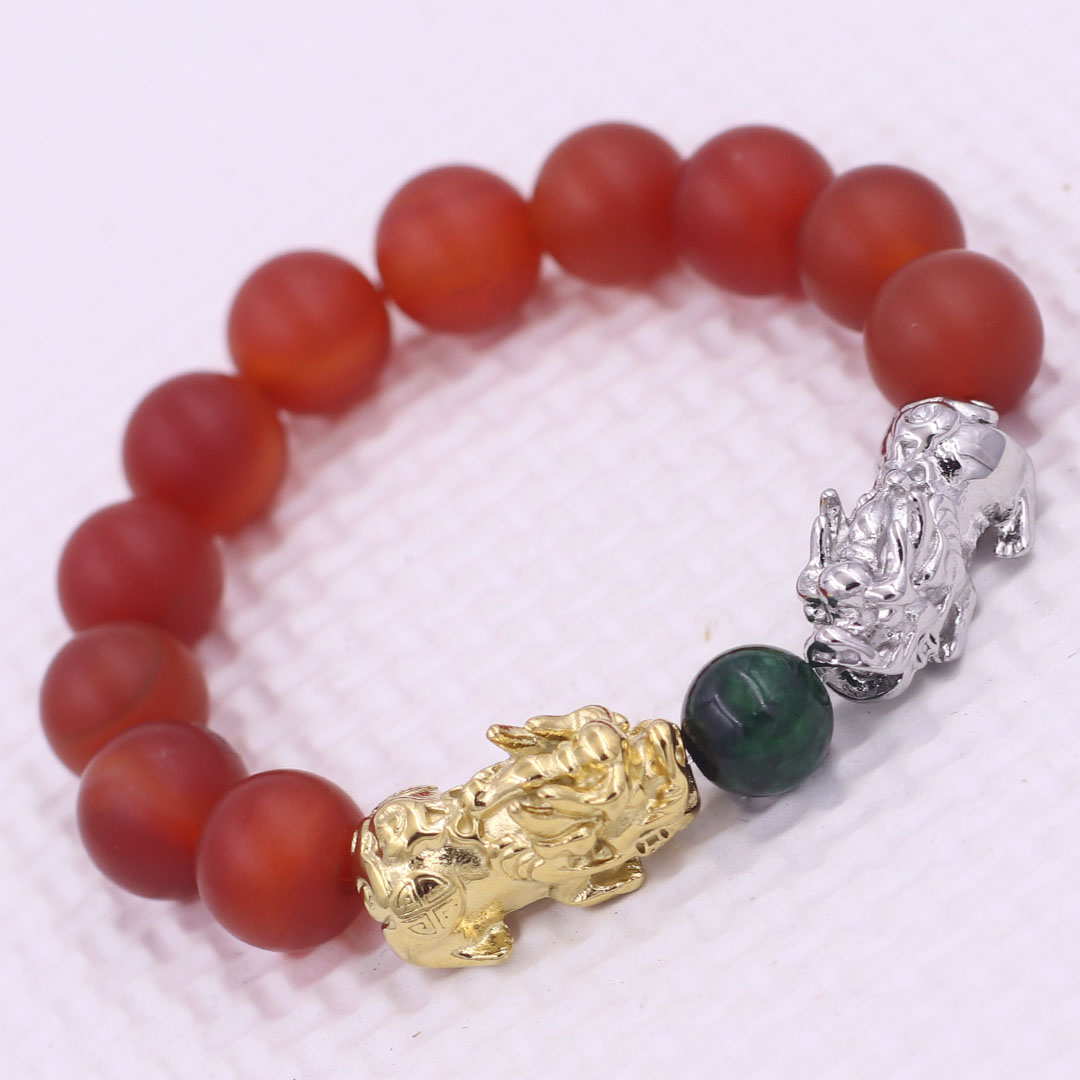 Vòng chuỗi đeo tay mã não đỏ mờ 12 ly charm tỳ hưu đôi inox trắng và vàng, vòng chuỗi phong thủy, charm tỳ hưu, vòng tay hạt chuỗi