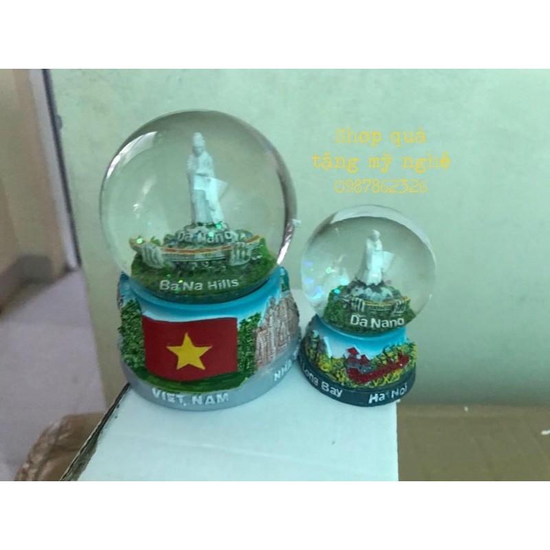 Quả cầu tuyết Việt Nam!
