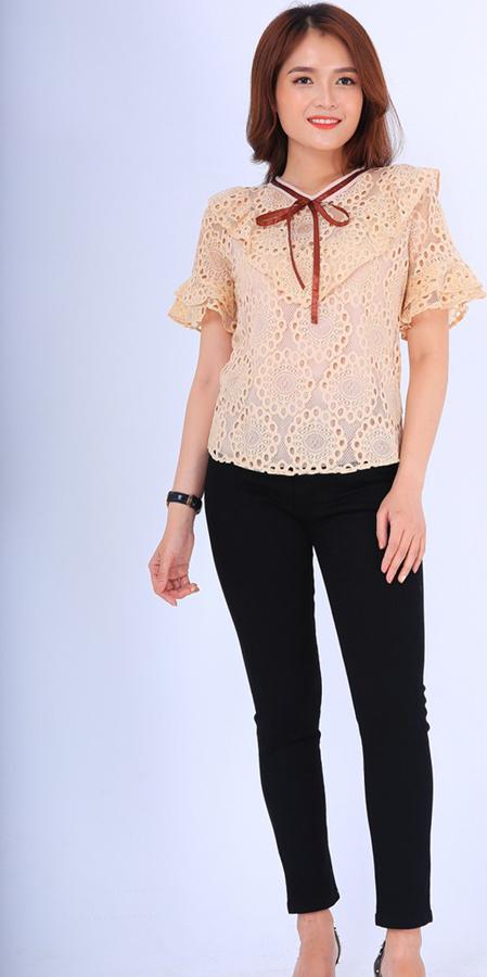 Áo Nữ Voan Họa Tiết Hoa BY1083KEM - Kem