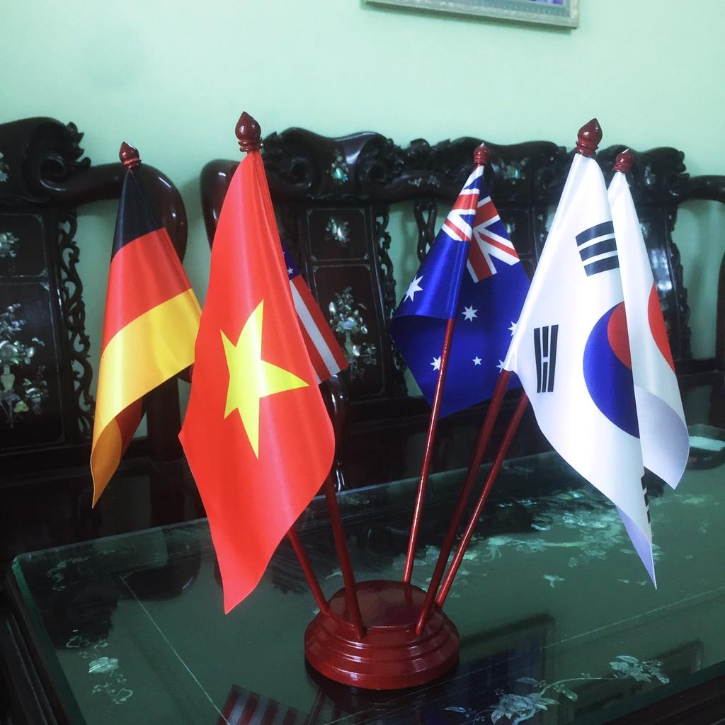 Đế cắm cờ để bàn cắm 6 nước