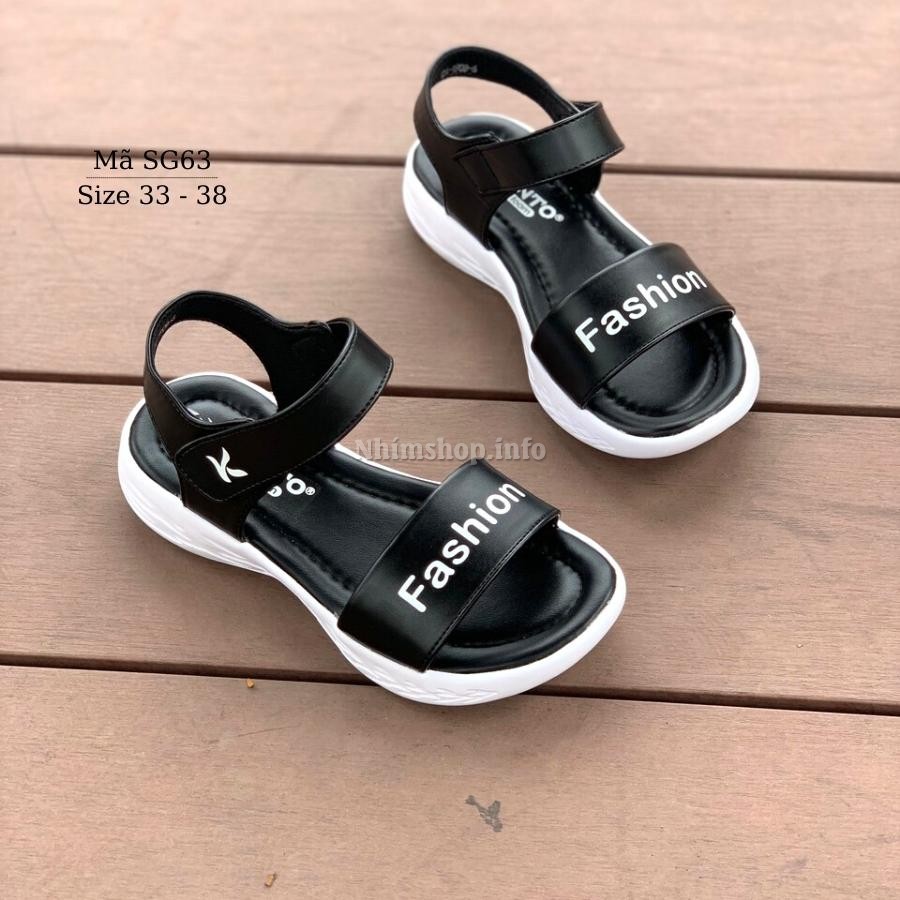 Dép sandal quai hậu bé gái KENTO quai ngang Fashione kiểu dáng thể thao năng động và cá tính, chất liệu da mềm êm, đế siêu nhẹ chống trơn màu đen cho trẻ em NHÍM SHOP SG63