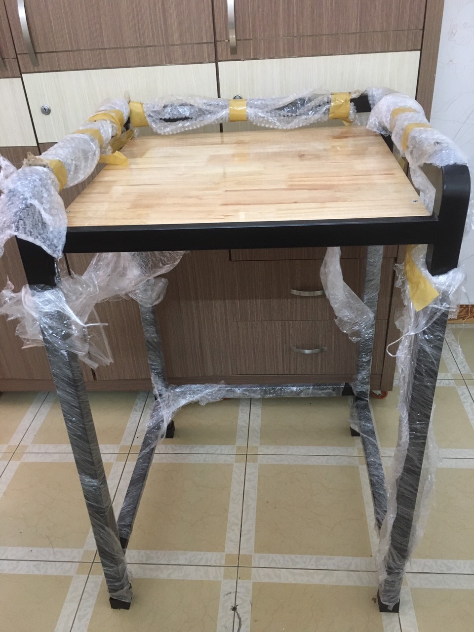 KỆ ĐỂ MÁY SẤY MÁY GIẶT - THÉP SƠN TĨNH ĐIỆN