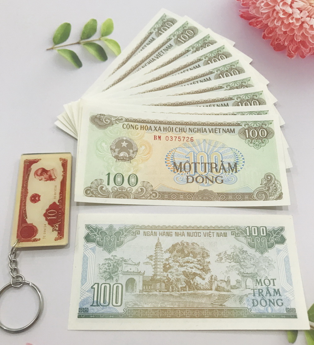 (Combo 10 tờ + tặng 1 móc khóa) Tờ tiền Việt Nam xưa 100 đồng 1991 tiền cổ [TIỀN THẬT 100%]