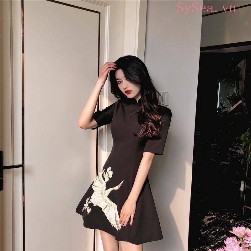 VÁY THÊU HẠT CỔ TÀU QUẢNG CHÂU