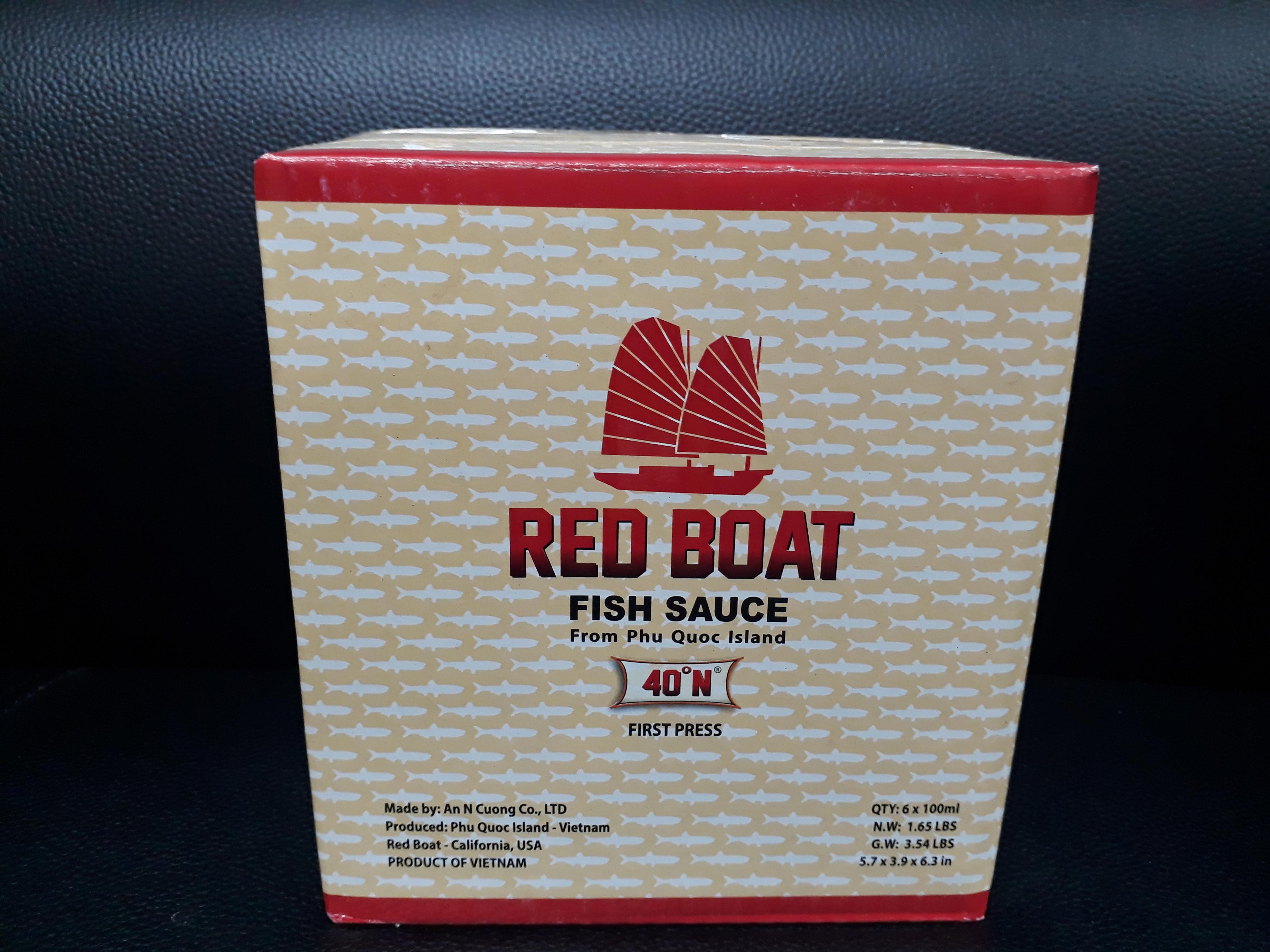 Nước mắm nhĩ nguyên chất truyền thống Phú quốc Red Boat 40N
