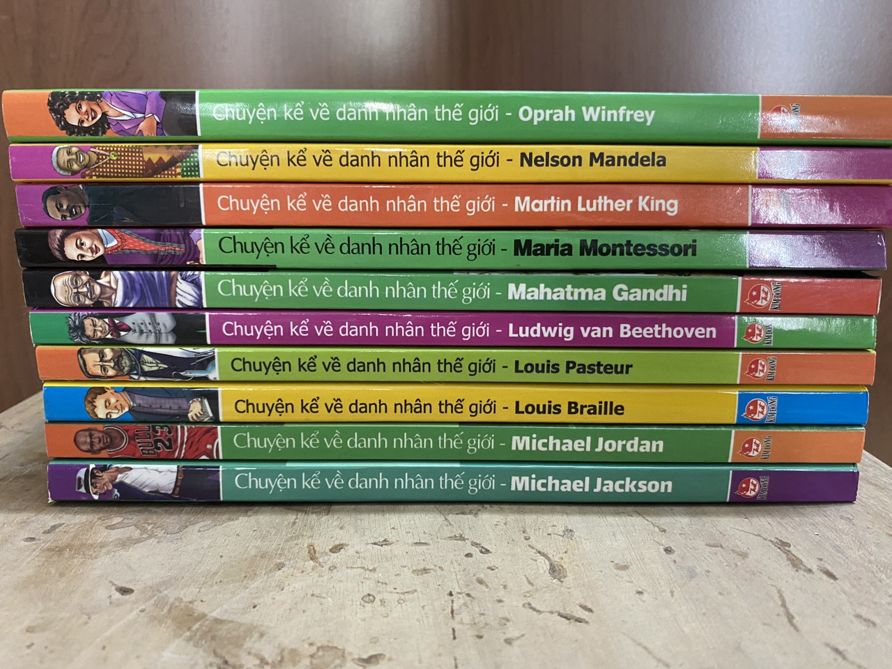 combo 10 cuốn WHO CHUYỆN KỂ VỀ DANH NHÂN THẾ GIỚI: Louis Braille, Louis Pasteur, Ludwing Van Beethven, Mahatma Gandhi, Maria Montessori, Martin Luther King, Michael Jackson, Michael Jorda, Neson Mandela, Opral Winfrey