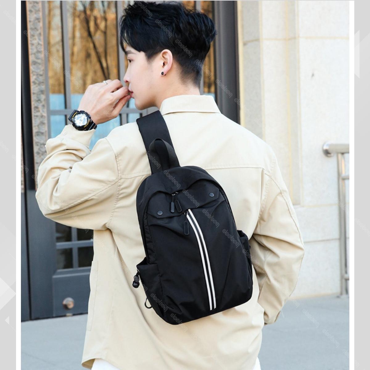 Túi đeo chéo nam thiết kế đeo chéo tiện lợi Doo Bag chất liệu nylon chống kháng nước bền đẹp