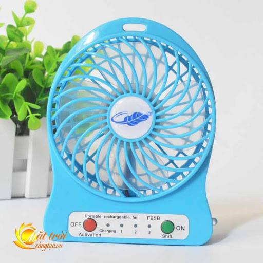 Quạt Mini Cầm Tay - Quạt 3 Tốc Độ Có Đèn (Full bộ: Quạt + Pin + Dây Sạc