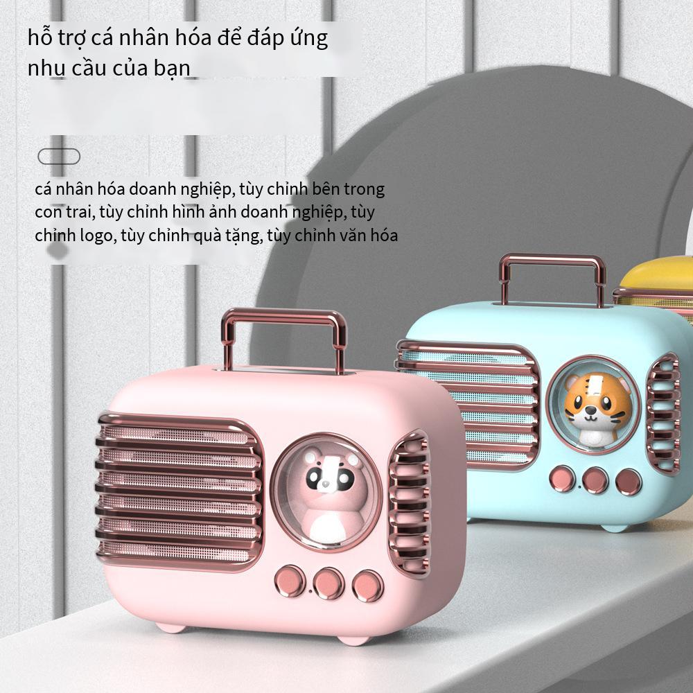 Phong cách mới nhất của phim hoạt hình loa bluetooth cổ điển vali nhỏ sáng tạo loa nhỏ di động ngoài trời loa siêu trầm sáng tạo không dây