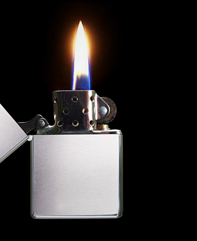 Bật lửa zippo quẹt cổ điển trơn dùng xăng