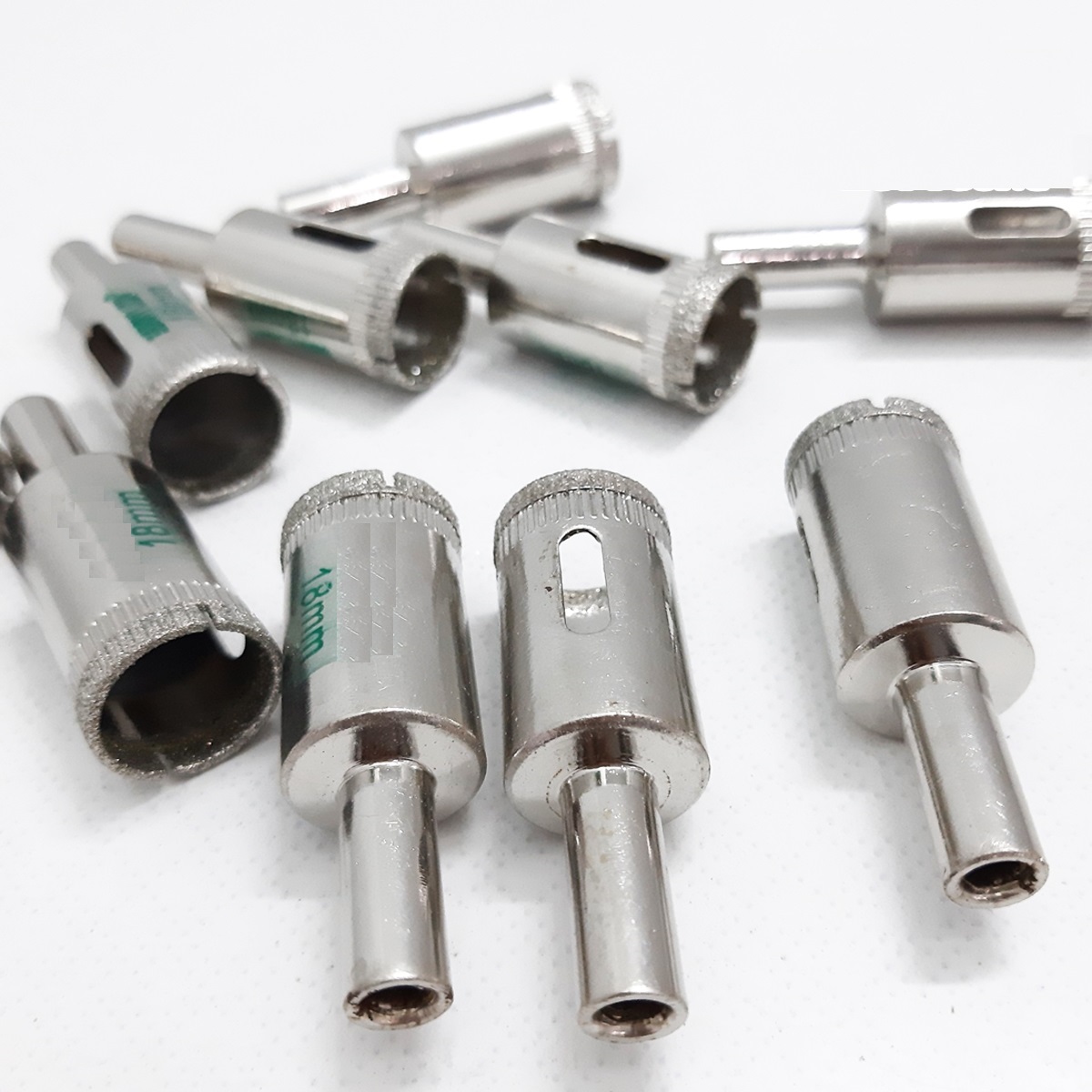 Mũi khoan và khoét đa năng nhiều kích thước cao cấp