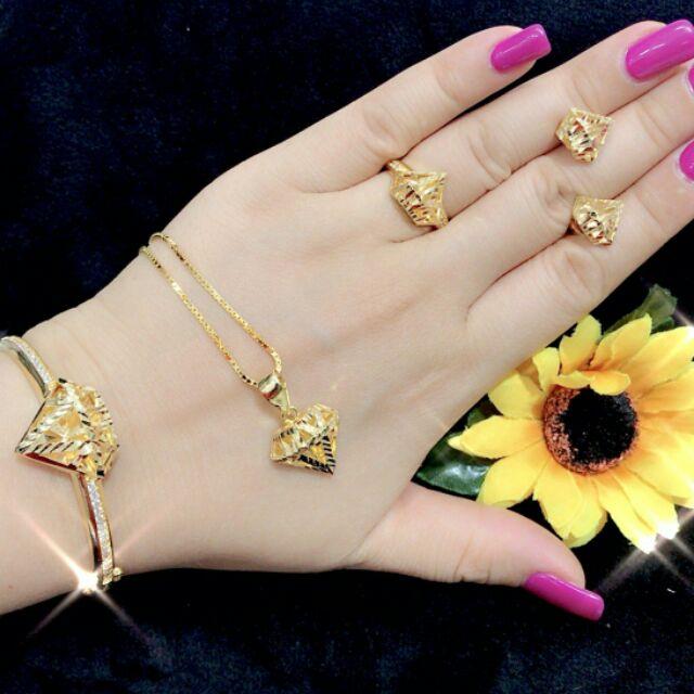 Bộ trang sức kim cương mạ Vang 18k