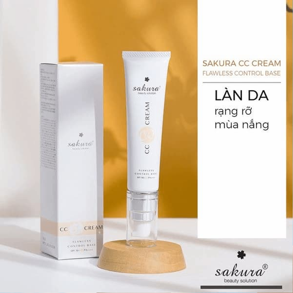 Kem trang điểm đa năng Sakura CC Cream Flawless Control Base SPF50+ PA++++ 40ml