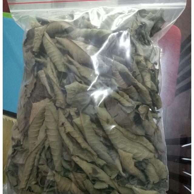 1kg lá ổi khô sạch nhà trồng- nhà làm thủ công
