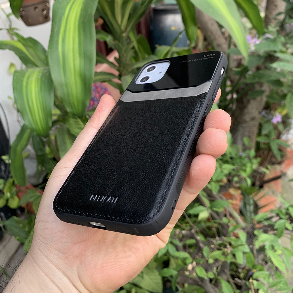 Ốp lưng da kính cao cấp dành cho iPhone 11 - Màu đen - Hàng nhập khẩu - DELICATE