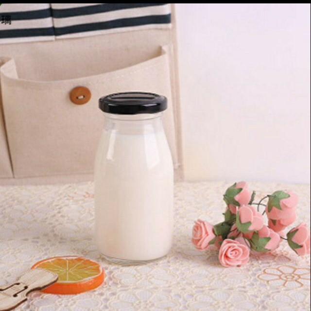 Combo 6 Chai Chai thủy tinh 200ml trơn nắp đen