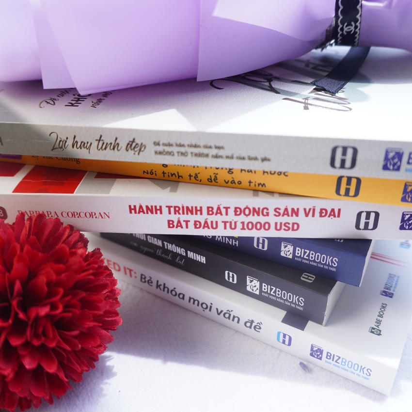 Sách Hành Trình Bất Động Sản Vĩ Đại Bắt Đầu Từ 1000 USD - Sách Học Đầu Tư Hay