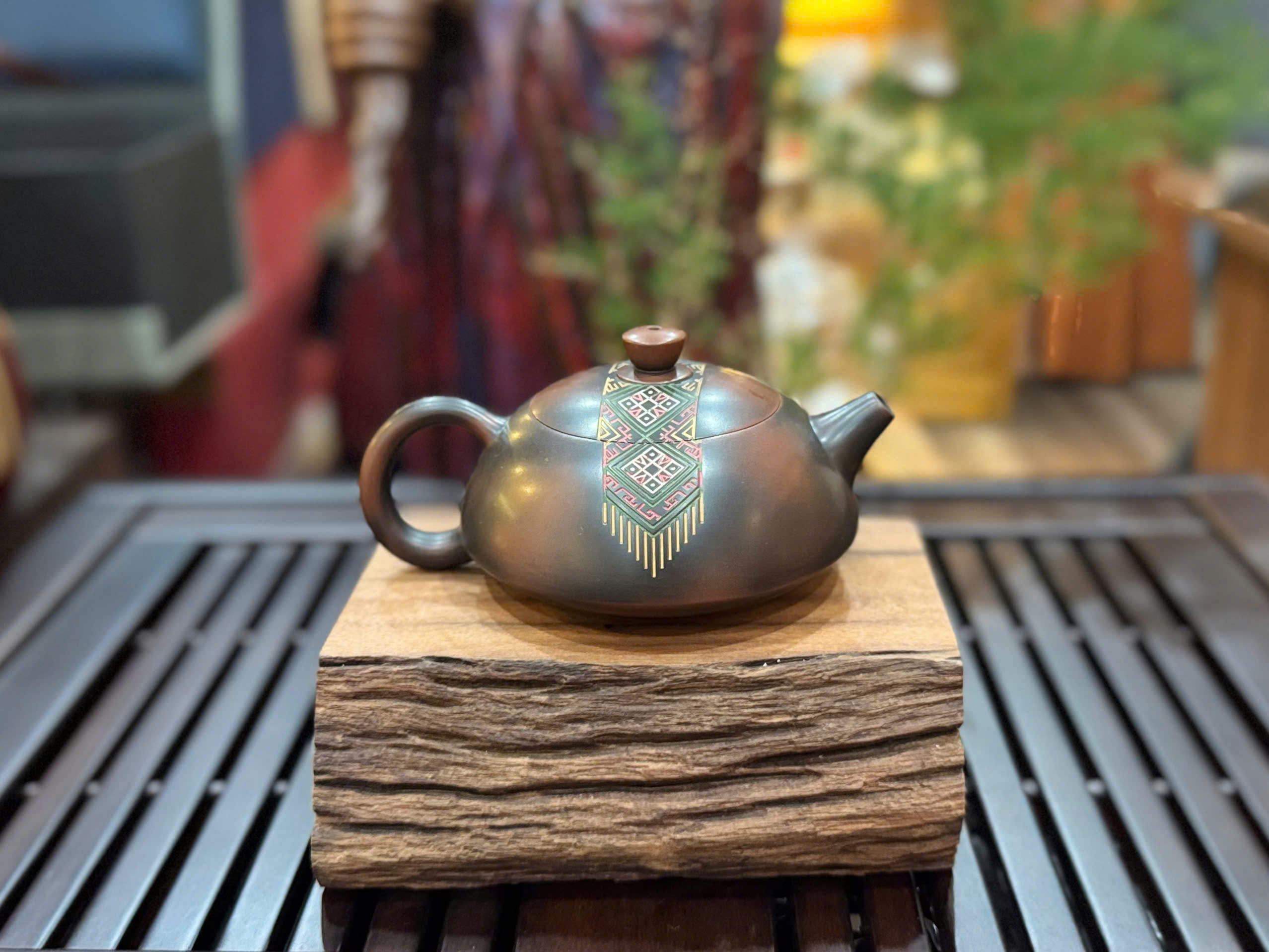 ẤM TRÀ HỢP HOAN GẤM VÓC THỦ CÔNG - GỐM NÊ HƯNG KHÂM CHÂU - TĂNG THẾ QUÂN