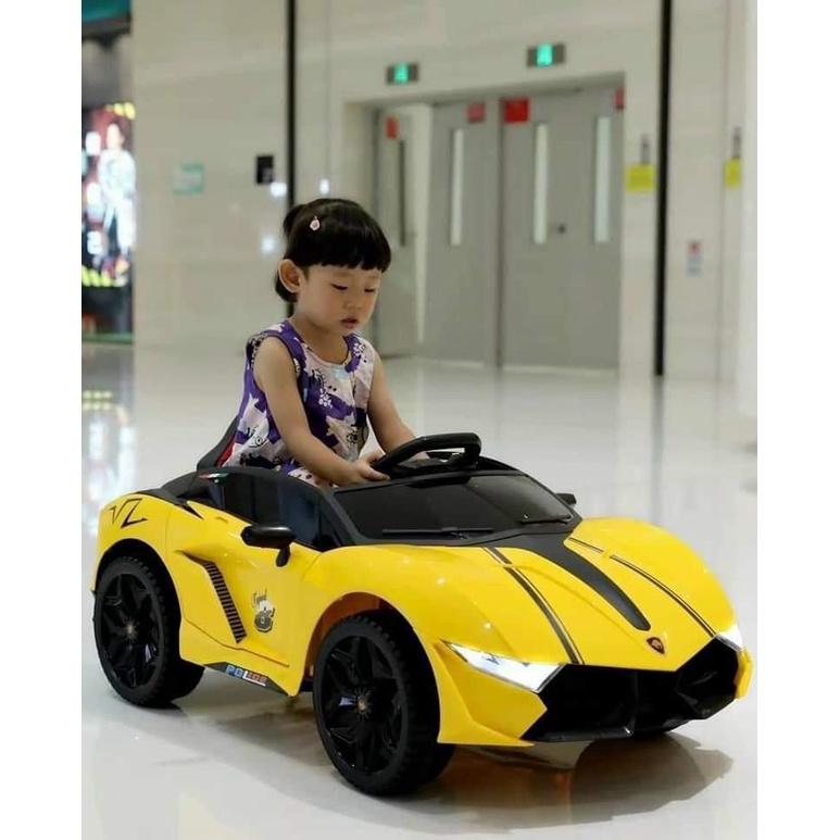 oto điện trẻ em Lamborghini cao cấp có điều khiển từ xa