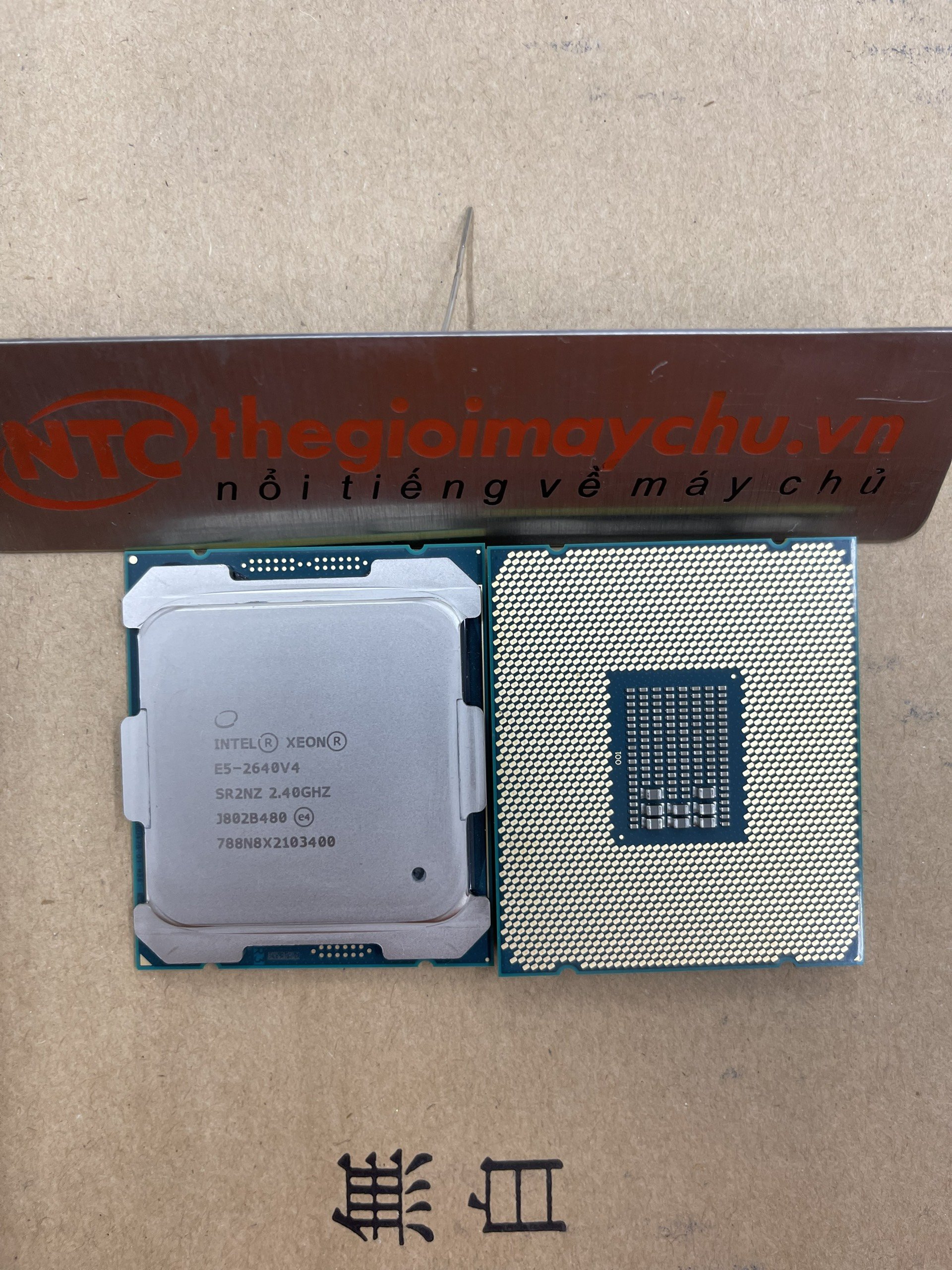 Intel Xeon Processor E5-2640 v4 25M Cache, 2.40 GHz_hàng nhập khẩu