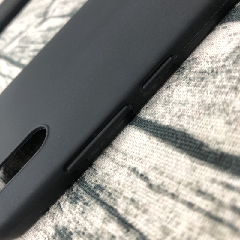 Ốp lưng silicone dẻo màu đen siêu mỏng dành cho Vsmart Bee 3