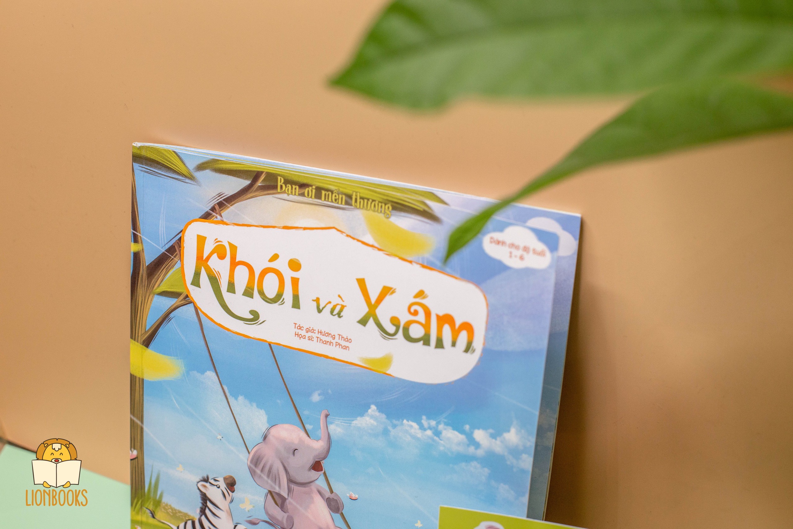 Khói Và Xám - Bạn Ơi Mến Thương Sách Cho Bé 0-3 4-6 Tuổi