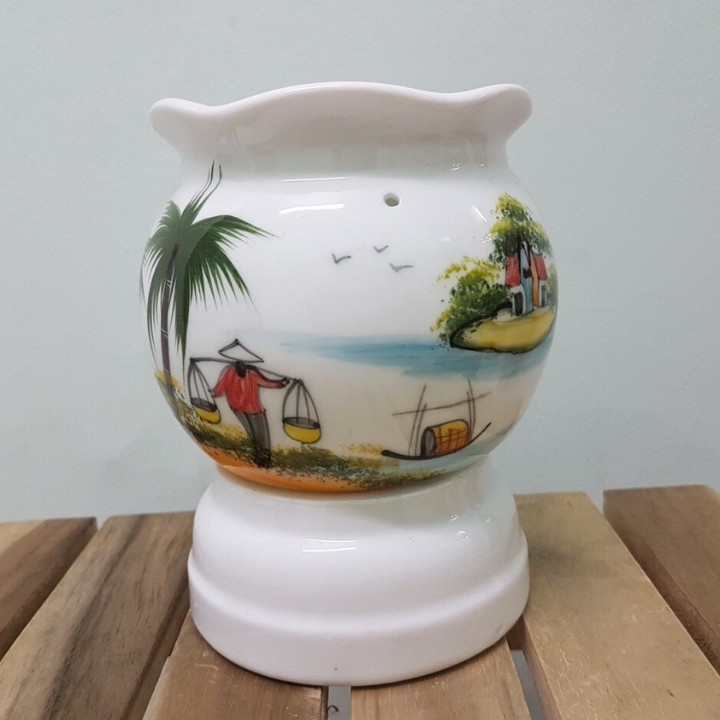 Đèn Xông Tinh Dầu Bát Tràng Gốm Sứ Thấu Quang Cỡ Lớn Size 14x14cm Với Thiết Kế Hoa Văn Đẹp Mắt + TẶNG KÈM 1 Lọ Tinh Dầu Nguyên Chất + 1 Bóng Đèn Dự Phòng