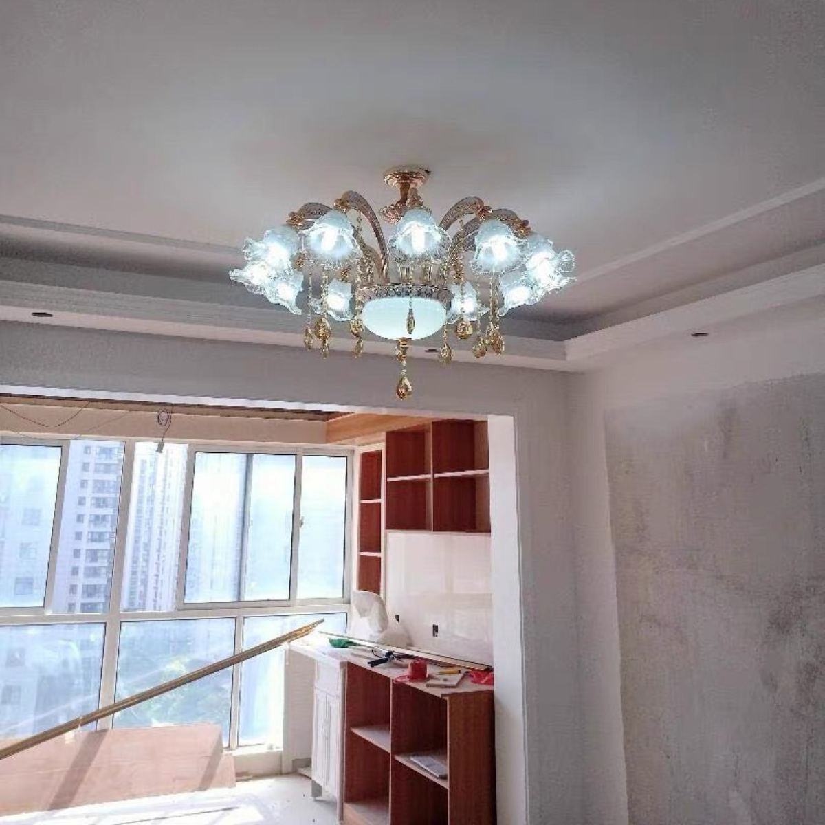 Đèn chùm trang trí Phòng khách - Nhà hàng, Đèn trần chao thủy tinh Cao Cấp, Khung hợp kim mạ vàng, Mã 8003