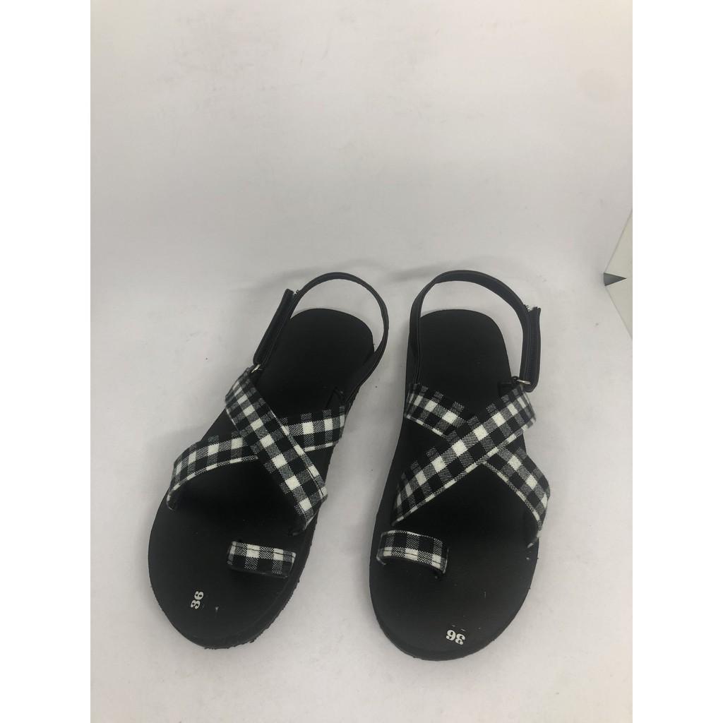 Xăng đan nữ sandal đồng nai đế đen quai ca rô size từ 35 đến 42 nữ