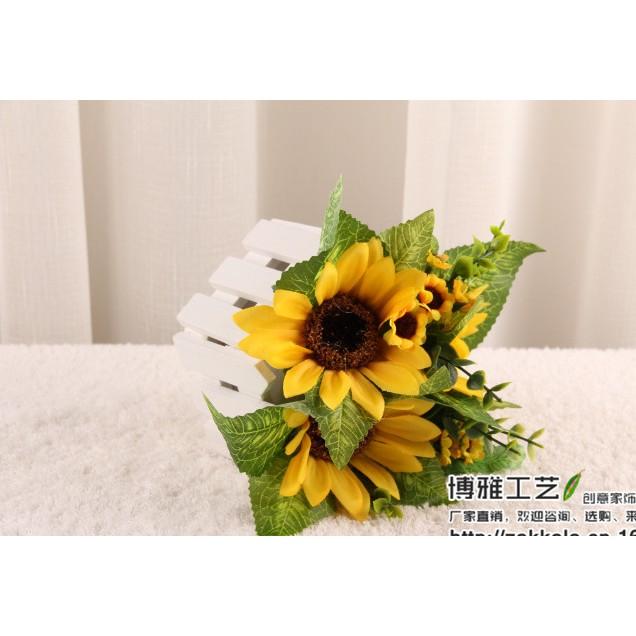 Hàng rào ngũ giác kèm hoa hướng dương