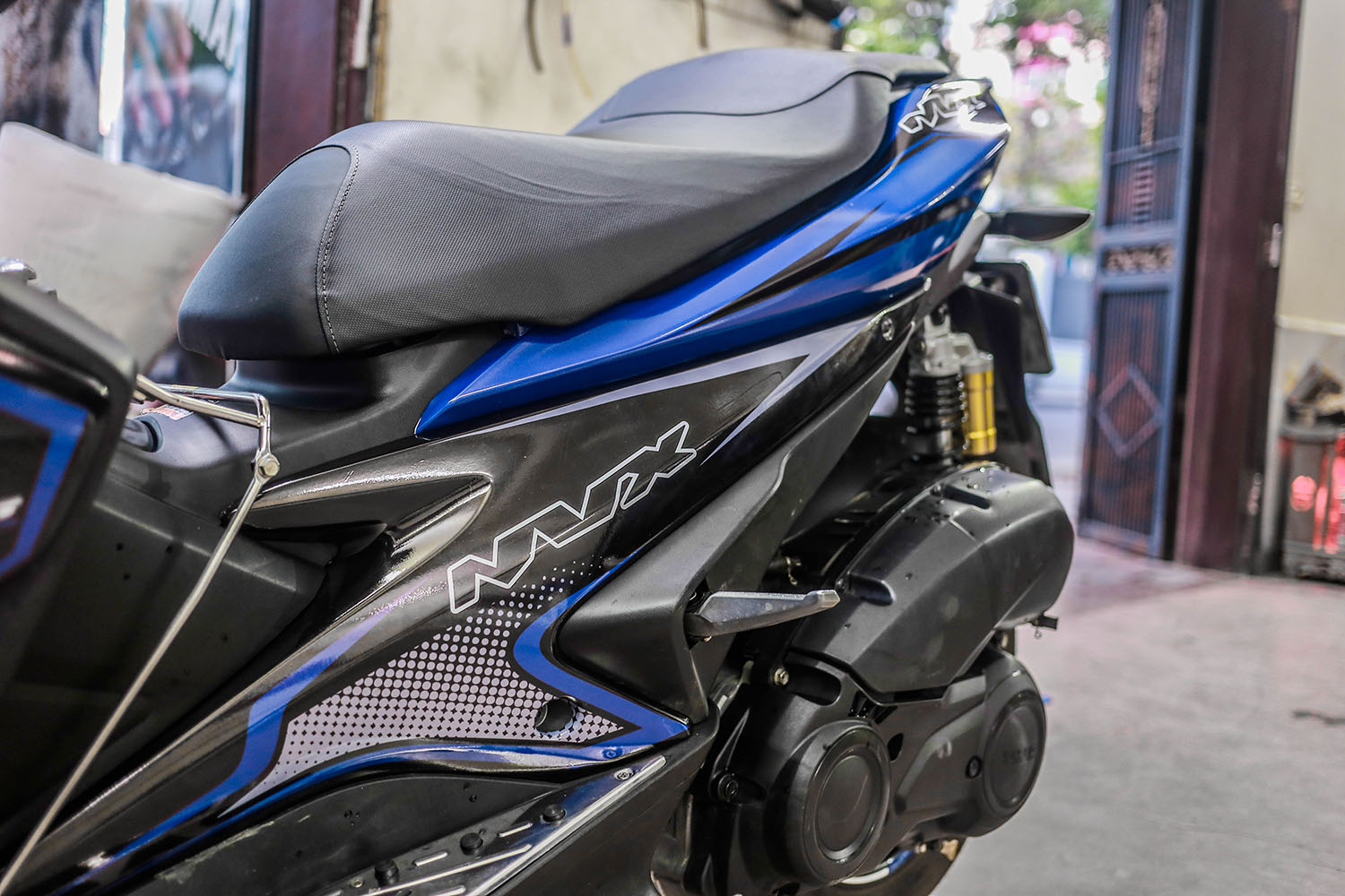 Tem trùm NVX Black Blue