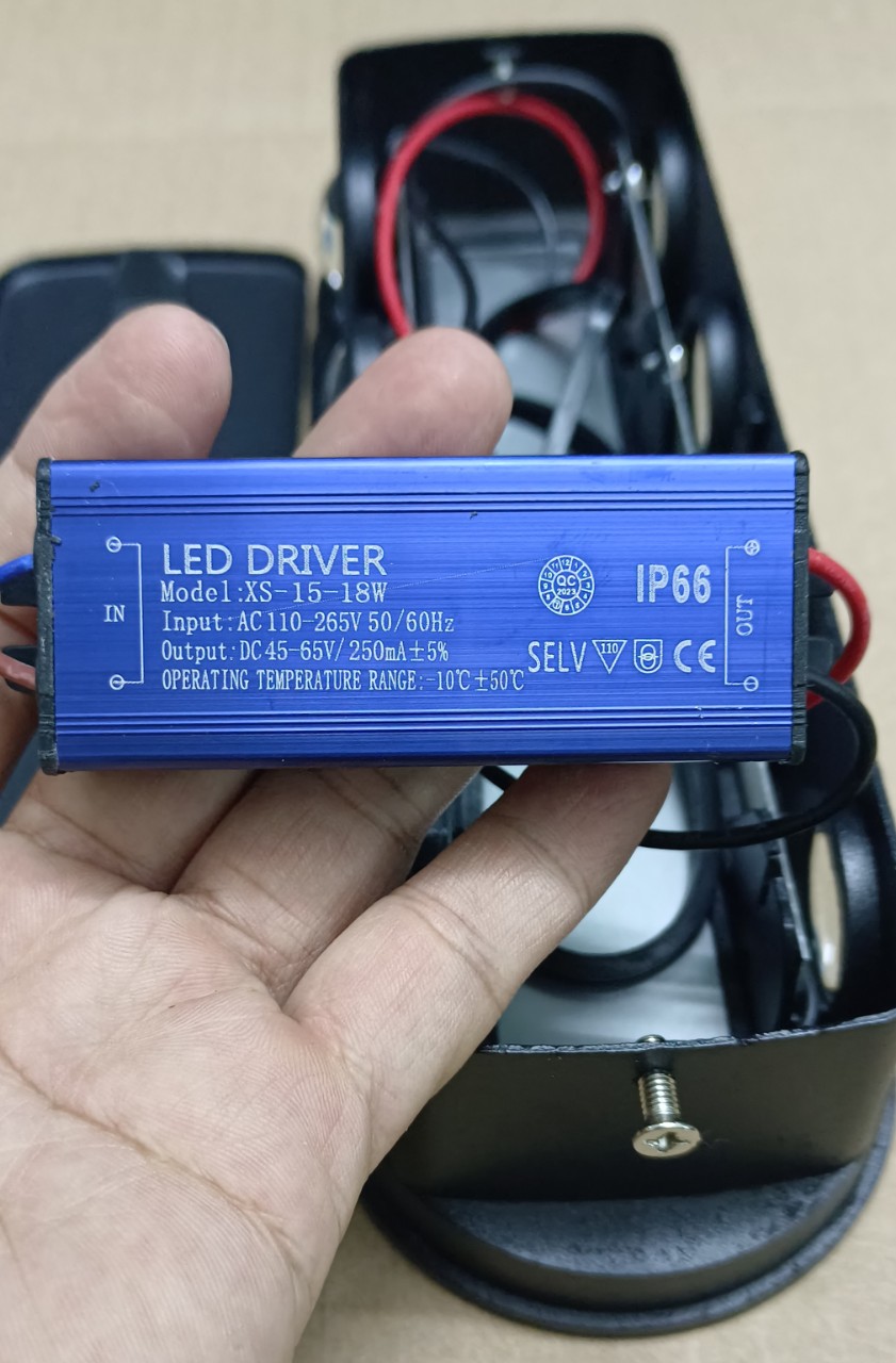 Đèn Led Hắt Tường 2 Đầu Trang Trí Cầu thang, phòng khách, phòng ngủ