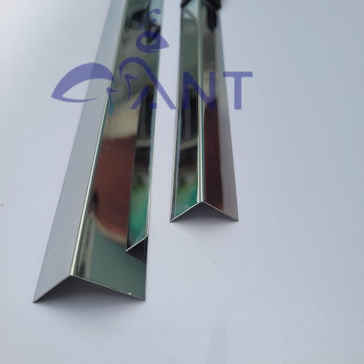 Nẹp Inox chữ V trắng gương đủ kích thước, Nẹp V inox dày 0.4li, 2m44/thanh