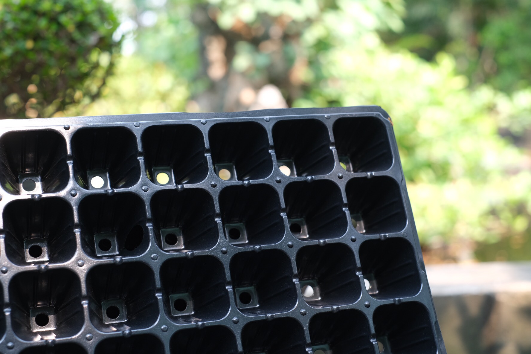 Khay Ươm Hạt Giống Ropot 72 Lỗ - Combo 10 cái