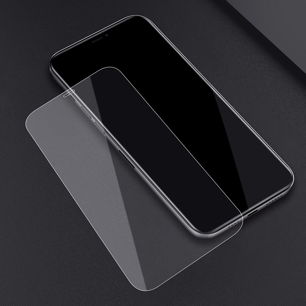 Miếng dán màn hình kính cường lực cho iPhone 13 Pro Max hiệu Nillkin Amazing H+ Pro - hàng nhập khẩu