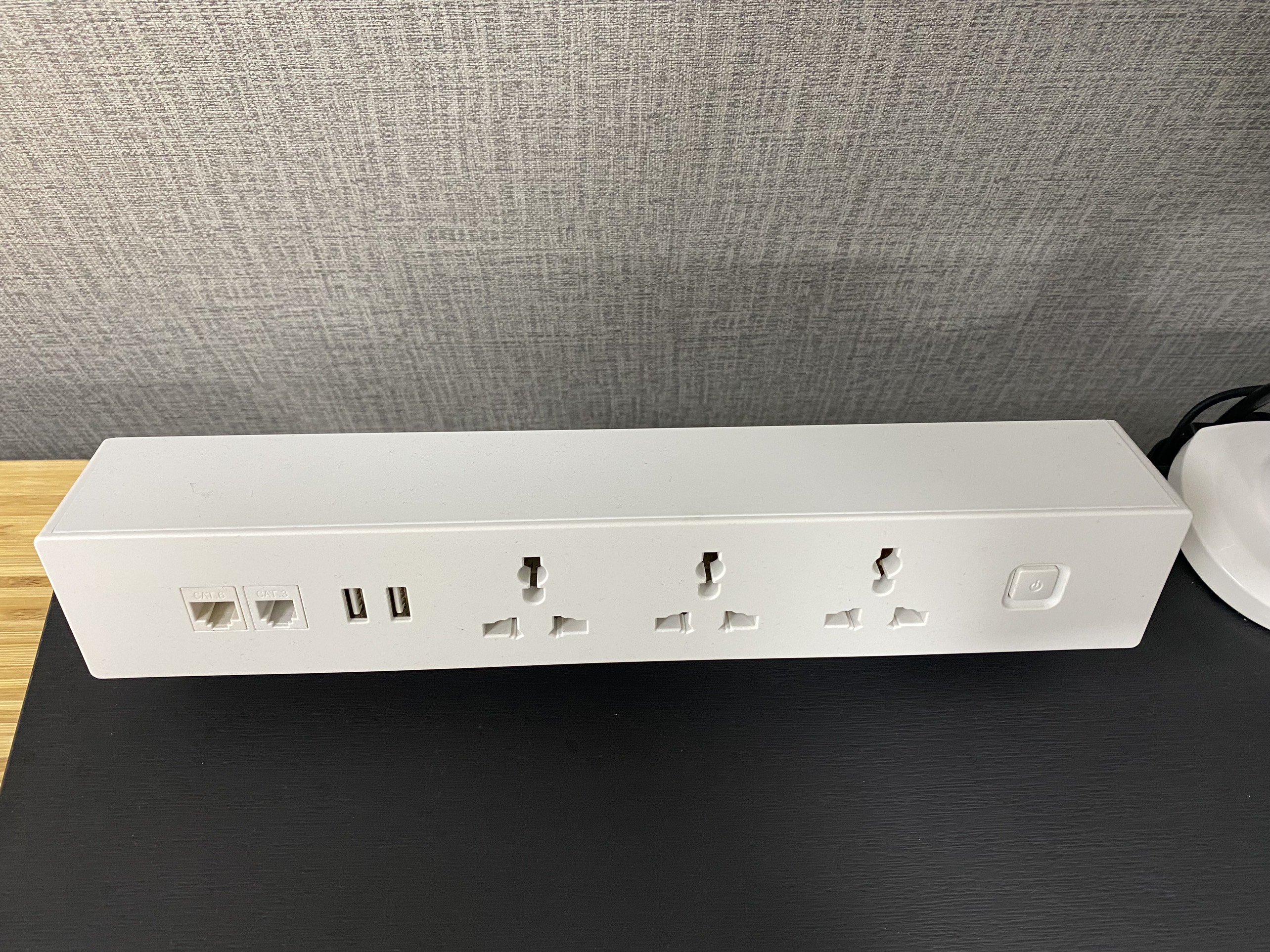 Ổ Cắm Điện Đa Năng Tích Hợp Cổng Sạc USB A Cổng LAN Cat 6 Cat 3 Dây Nguồn 2m Cao Cấp