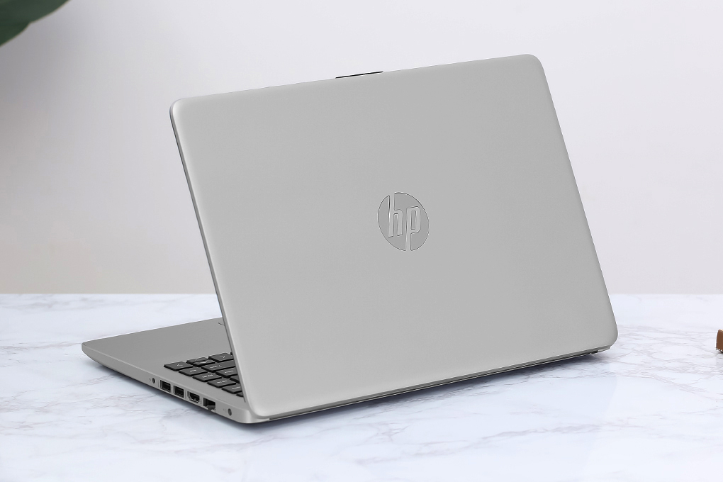 Laptop HP 245 G8 61C60PA (R3-3250U/4GB/256GB SSD/14HD/VGA ON/WIN11/Silver) - Hàng Chính Hãng