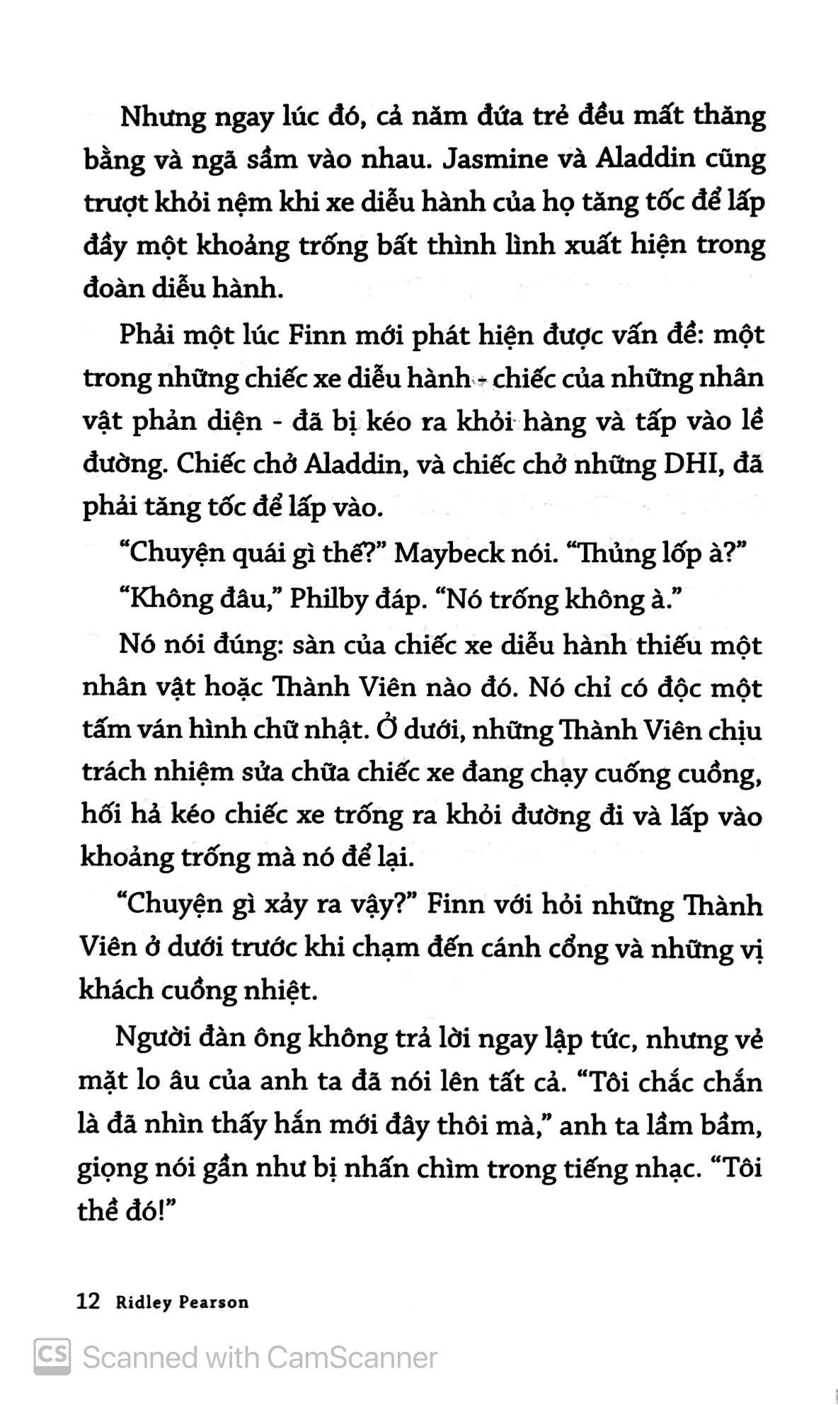 Sách Những Vệ Binh Vương Quốc - Disney Lúc Rạng Đông ( Tập 2 )