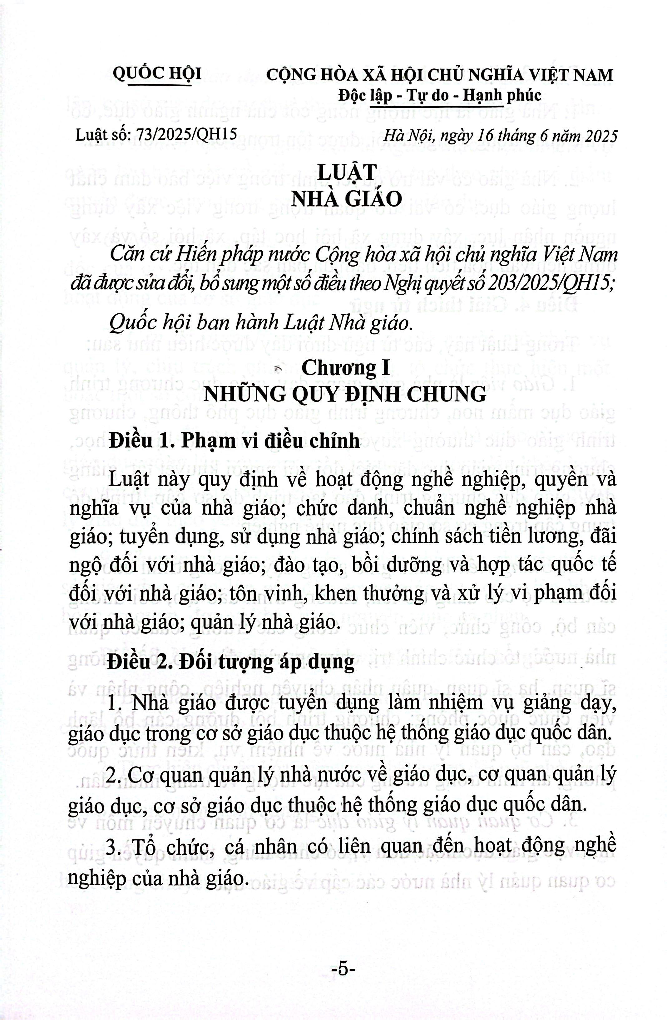 Sách - Luật Nhà Giáo Năm 2025
