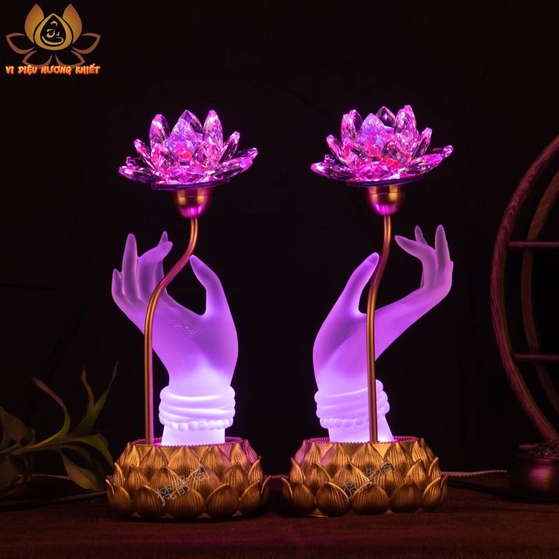 CẶP 2 CÂY ĐÈN LED TAY PHẬT CẦM HOA SEN LƯU LY PHA LÊ THỜ CÚNG TRANG TRÍ