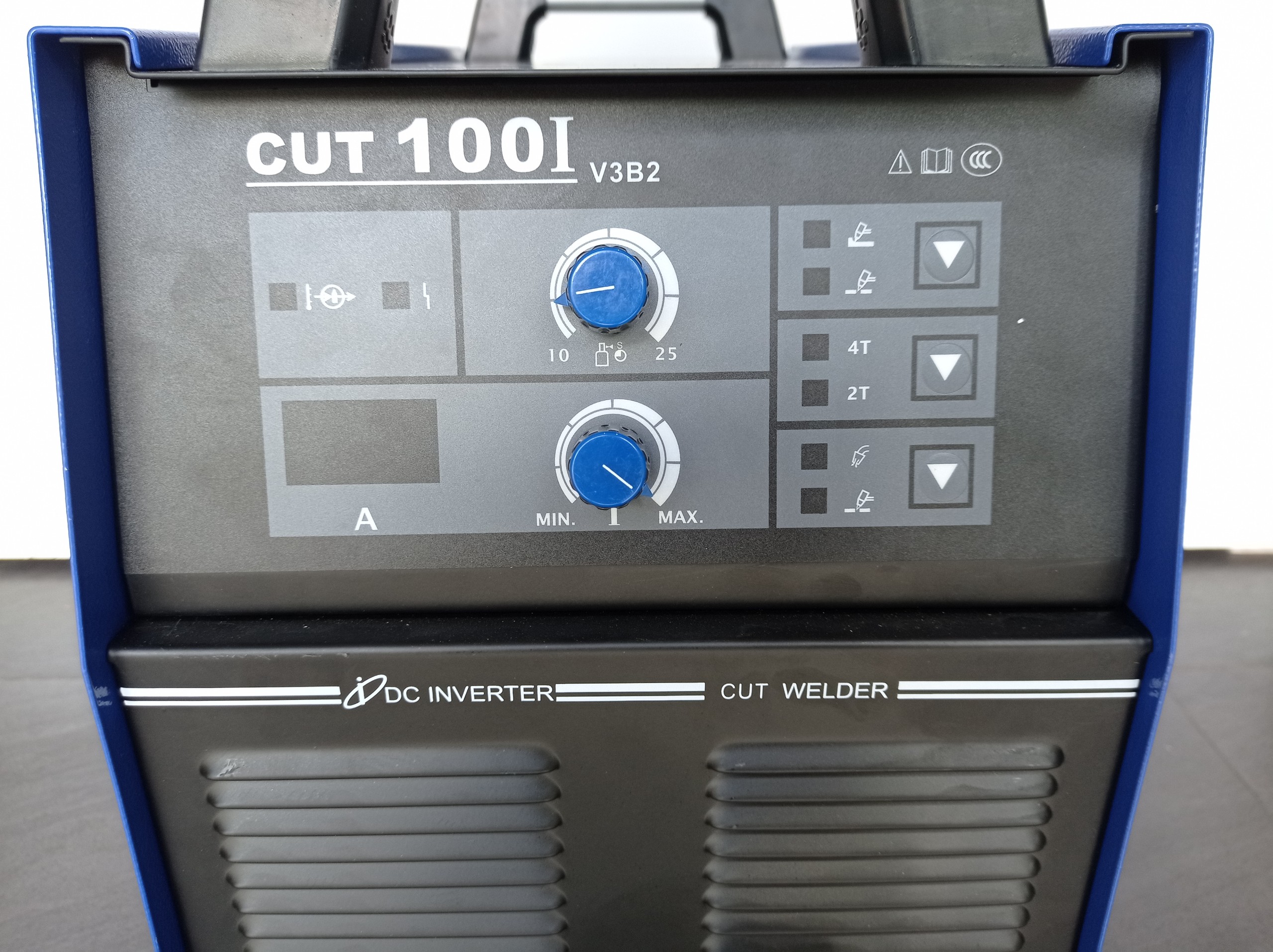 Máy cắt Plasma RILAND CUT 100IJ ( LGK 100IJ ) Inverter