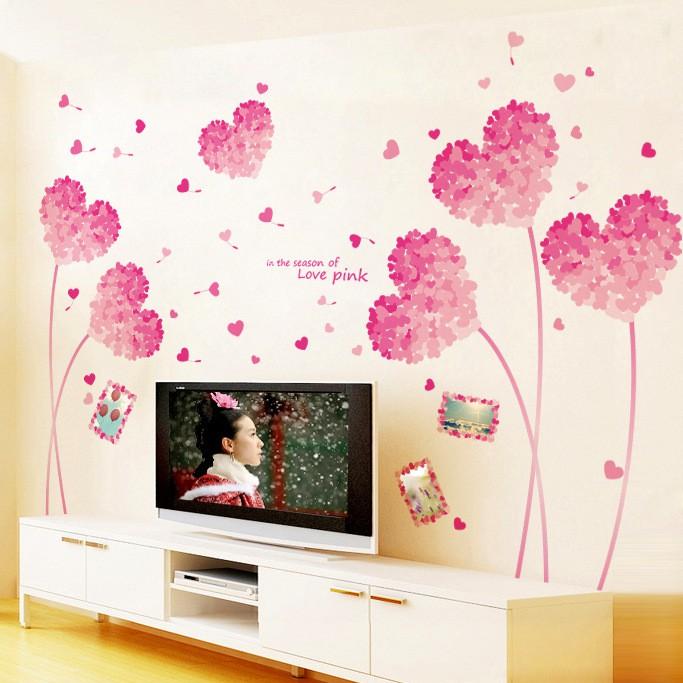 Decal dán tường hoa trái tim hồng