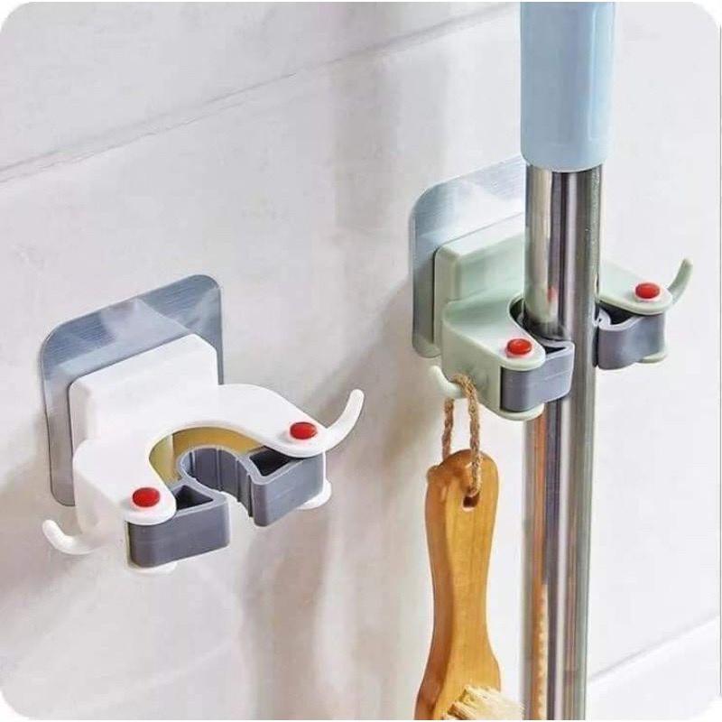 Kẹp Chổi Dán Tường Chắc Chắn Tiện Dụng