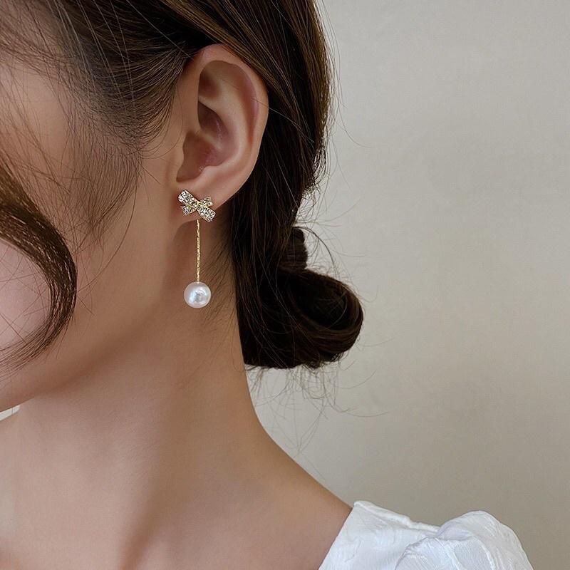NB25 - Khuyên tai n gọc trai Quảng Châu đính pha lê sang chảnh phong cách Hàn