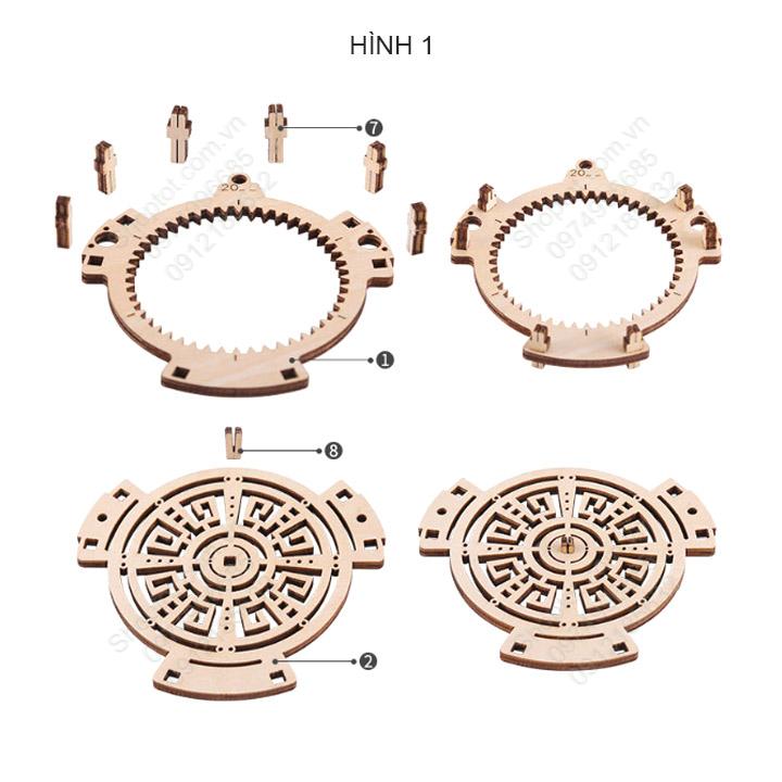 Đồ chơi lịch vạn niên lắp ghép từ các chi tiết gỗ cắt CNC, thể hiện lịch từ năm 2017 đến 2044